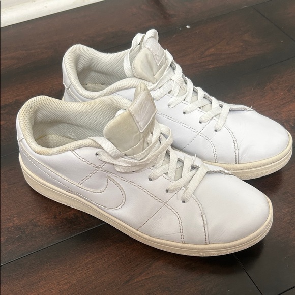 Nike Classic White Court Leather Sneakers - Picture 1 of 11